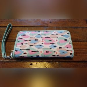 Wristlet wallet